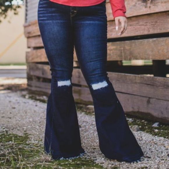 Lucky and Blessed Jeans BELLS  NWT  plus size - Picture 1 of 2